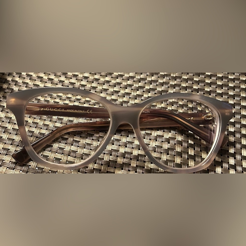 Gucci Gray Modern Cat-Eye Glasses
GG04560